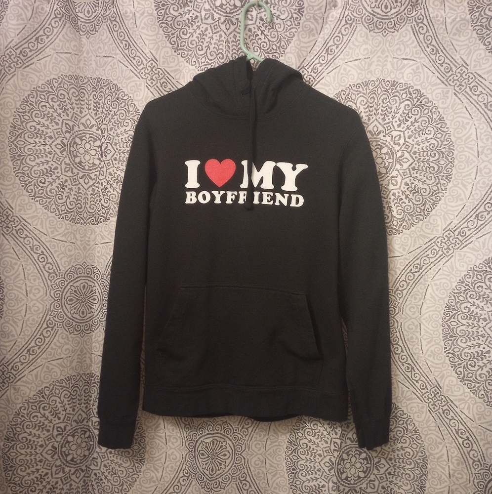 Port& Company Ring Spur Fan Favorite I love My Boyfriend Hoodie Size Medium